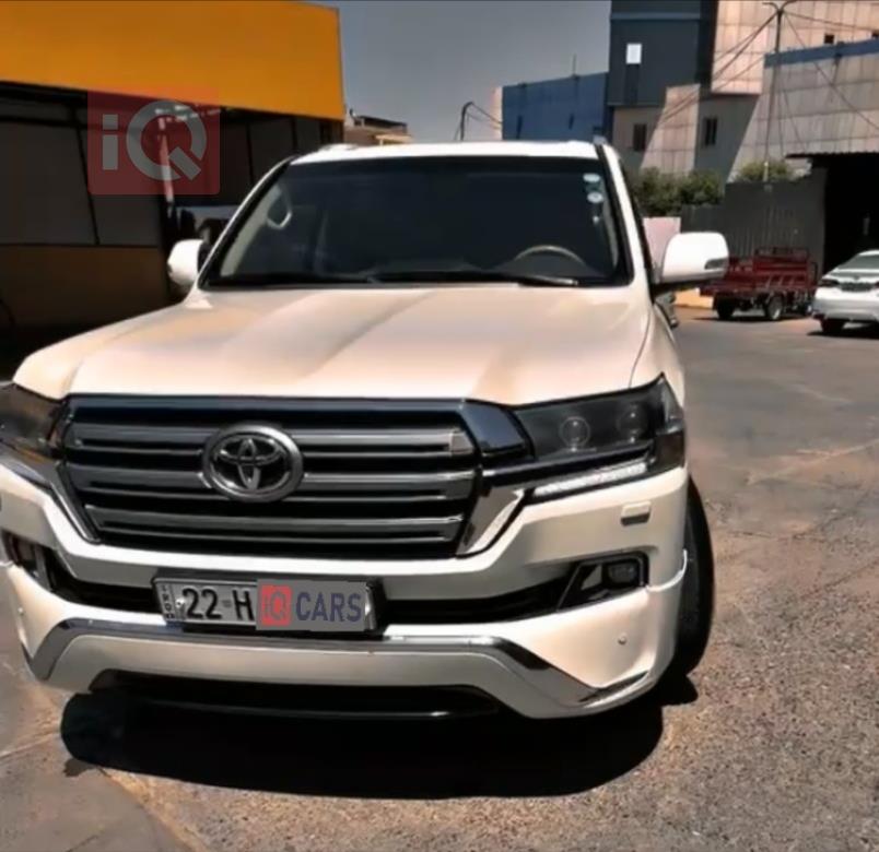 تويوتا لاندكروزر